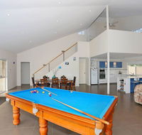 Relax at Falcon By The Bay - Pubs and Clubs