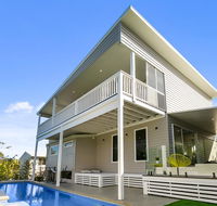Relax in style Peregian Beach - Pubs and Clubs