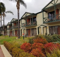 Renmark Hotel Motel - Pubs and Clubs