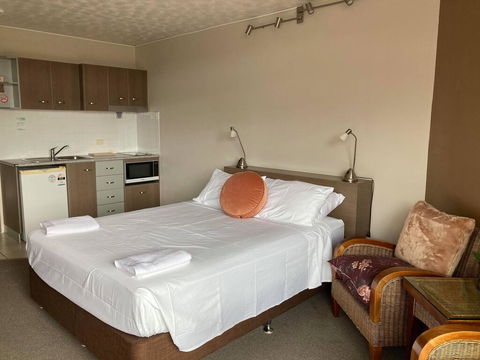 RENTAL: All $ Inclusive, Tidy Renovated Studio Apartment On The Strand, Pool,  - Go Out 3