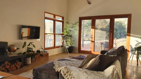 River Cottage Barossa -Self Contained-30 Acres-360 Degree Views-Netflix -Wine-Wifi - Pubs and Clubs 1
