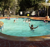 Rivergum Holiday Park - Go Out