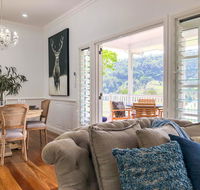 RiverRun Cottage - Pubs and Clubs