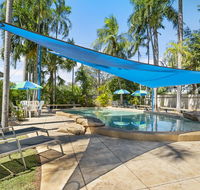 Riverview Tourist Village - Pubs and Clubs