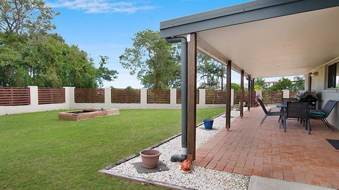 Robins Place - South Ballina - WiFi- Pet Friendly - Go Out 1