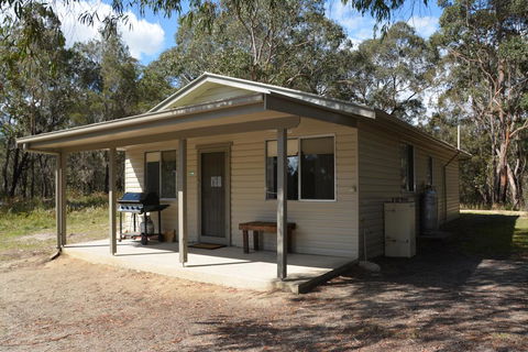 Robinsons Cabin - Pubs and Clubs 0
