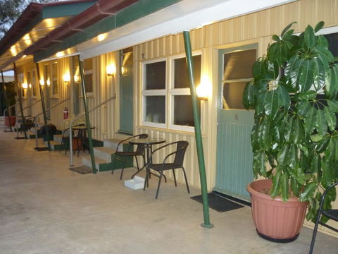 Roma Aussie Tourist Park - Go Out 3