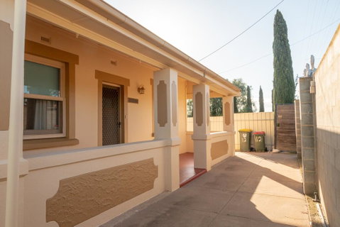 Rosebank Cottage Tailem Bend - Pubs and Clubs 3