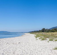 Rosebud Beach Babe - Pubs and Clubs