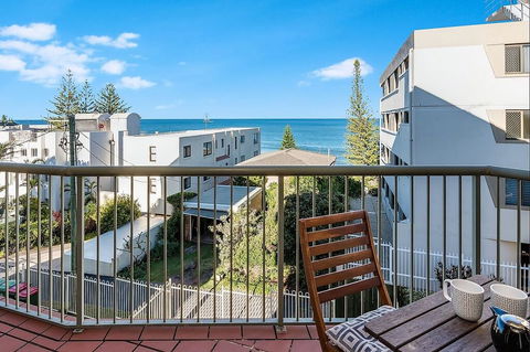 Sanctuary Shores 2 Bedroom Apartment - Pubs and Clubs 2