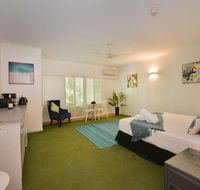 Sanctuary Studio at Ramada Port Douglas - Pubs and Clubs