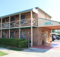 Sandstock Motor Inn Armidale - Pubs and Clubs