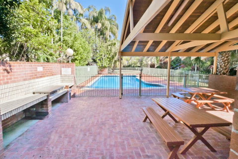 Sassafras - Unit 1 - Coffs Harbour - Pubs and Clubs 3