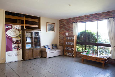 Scone Motor Inn & Apartments - Go Out 1