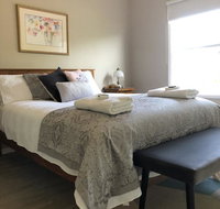 Sea Change Guesthouse - Pubs and Clubs