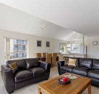 Seachange Apartment 3 - Pubs and Clubs