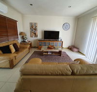 Seafront Unit 25 - Pubs and Clubs