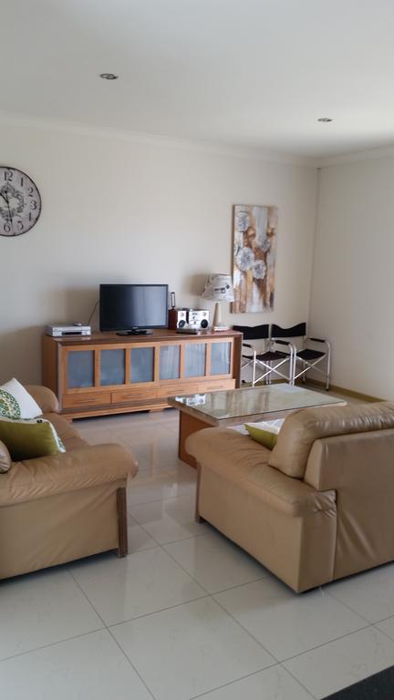 Seafront Unit 25 - Pubs and Clubs 3