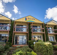 Seaview Motel  Apartments - Pubs and Clubs