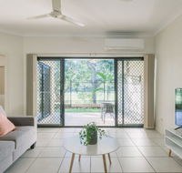 Secure 2 bed unit in Gray - close Palmerston City - Pubs and Clubs