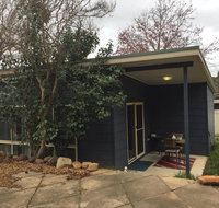 Self-contained Private 2 Bedroom Apartment - Pubs and Clubs