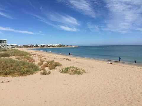 SERENITY Of MANDURAH - Pubs and Clubs 2