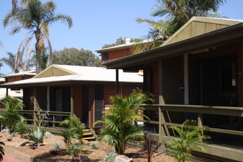 Shelly Beach Holiday Park - Pubs and Clubs 3