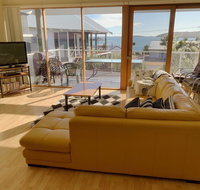 Sheoak Holiday Home - Pubs and Clubs