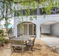 Shoal Bay Avenue Unit 2/7 - Pubs and Clubs