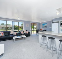 Shoreline Drive Duplex 0139 Little Pearl - Go Out