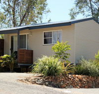 Silver Wattle Cabins - Go Out