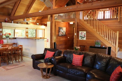 Silverpoint Accommodation - Pubs and Clubs 2