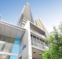 SK1 - Spotless 2BR SkyHome Long Stays Welcome - Pubs and Clubs