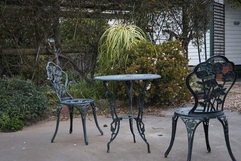 Skymirror Cottage - Go Out 1