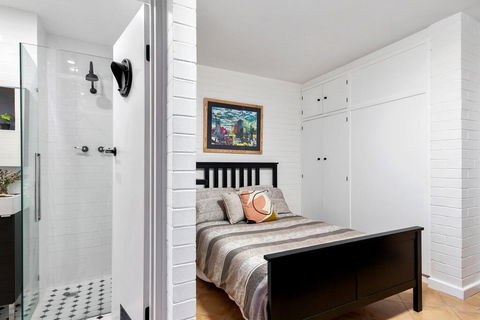 Soho Chic Apartment - Pubs and Clubs 2