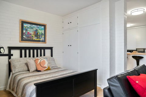 Soho Chic Apartment - Pubs and Clubs 3