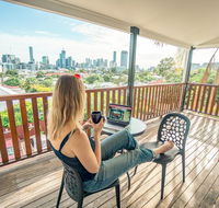 Somewhere To Stay Backpackers - Go Out