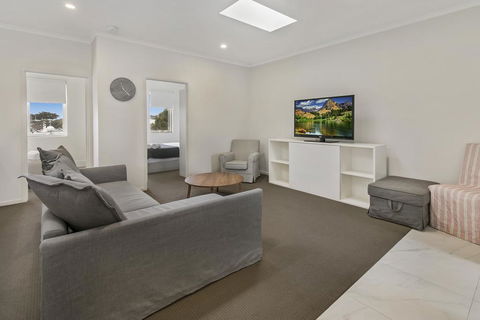 Sorrento Beach Abode - Pubs and Clubs 0