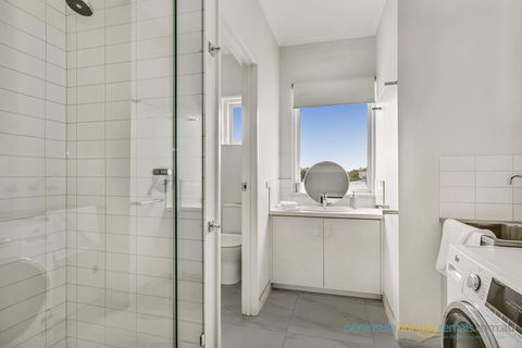 Sorrento Beach Abode - Pubs and Clubs 3