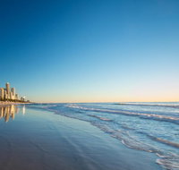 Soul Surfers Paradise 3 Bedroom Beach Apartment - Pubs and Clubs
