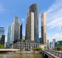 Southbank Apartments Freshwater Place - Go Out