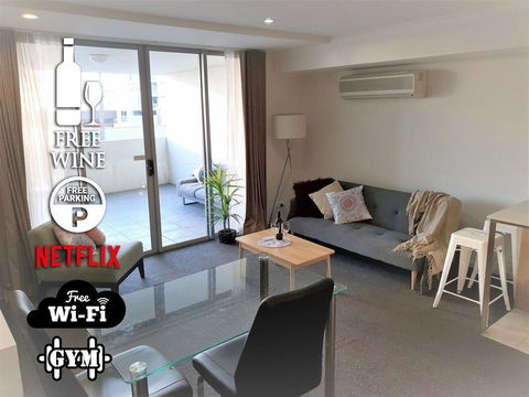 SOUTHBANK Arts+Culture , Central, City View, Pool, Gym - Go Out 0