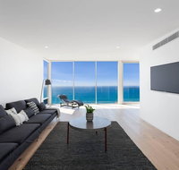 Southpoint -Brand new home oceanfront views - Go Out