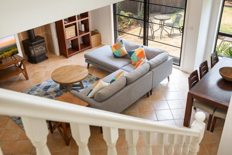 Spacious Home In The Heart Of Avalon Beach - Go Out 2