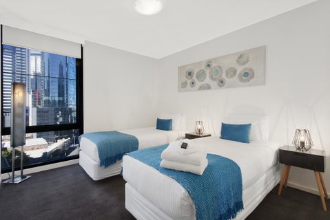 Spacious Modern Apartment Near Crown - Go Out 3