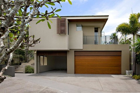 Spacious With Surf Views, Sunshine Beach - Go Out 0
