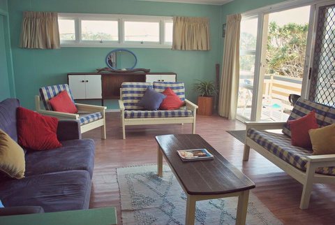 SPARKLING WATERS, UNIT 1 - Go Out 1