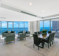 Spectacular Five Star Panoramic Oceanview Sub-Penthouse - Pubs and Clubs