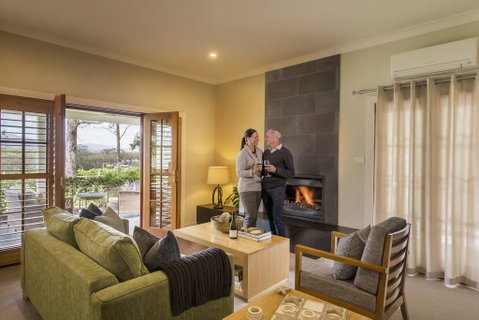Spicers Vineyards Estate - Pubs and Clubs 0
