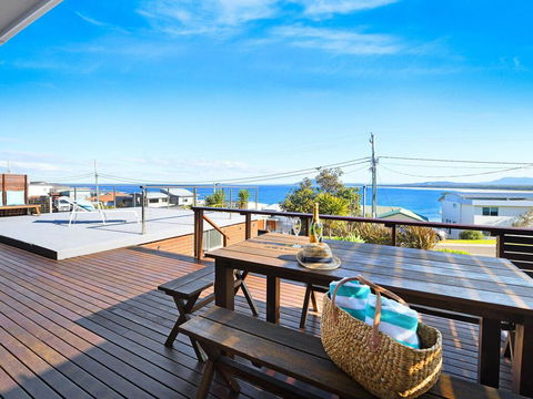 Spirit Of Gerroa - Pubs and Clubs 2
